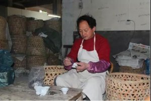 【成功故事】改革開放40年，兩代人浪潮沉浮